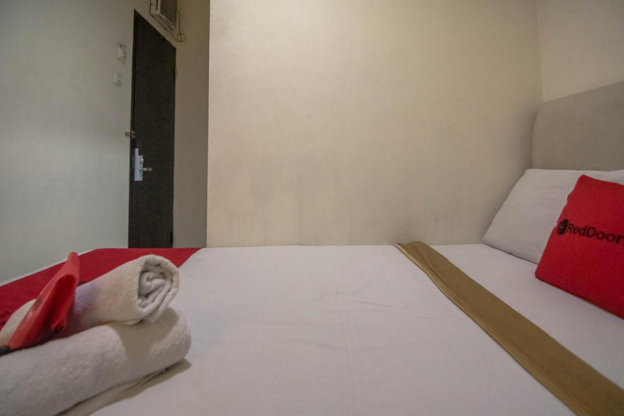 Reddoorz Near Rs Husada Jakarta Extérieur photo