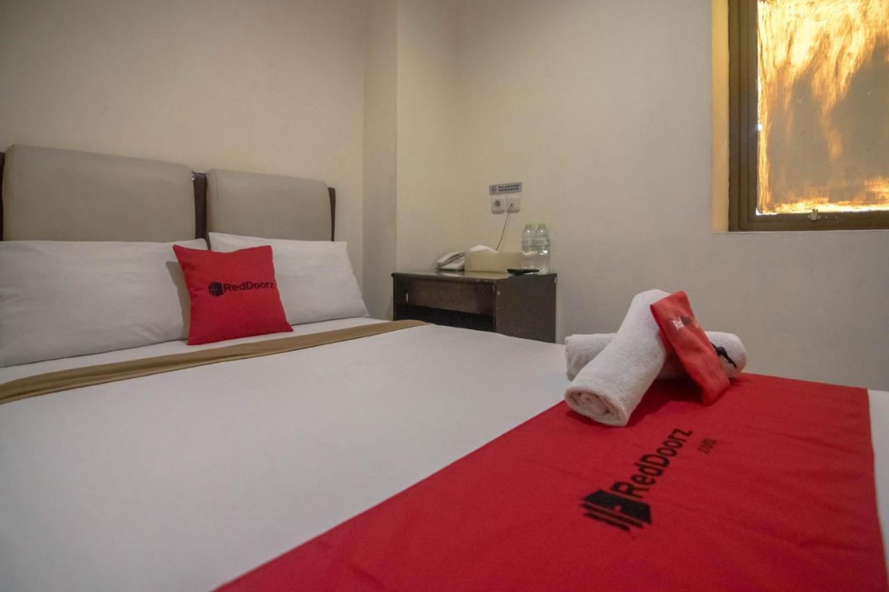 Reddoorz Near Rs Husada Jakarta Extérieur photo